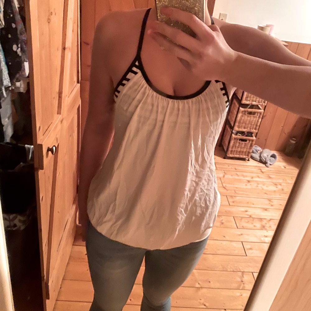 Lululemon No Limits Tank